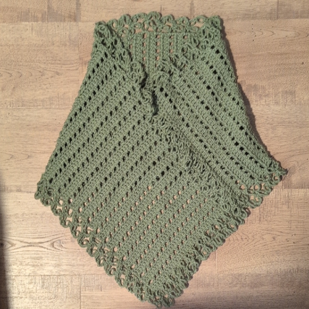 Cozy Girls Green Crochet Poncho